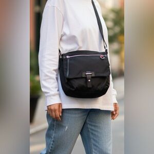 TUMI Black Ballistic Nylon Crossbody Messenger Travel Bag Adjustable Strap